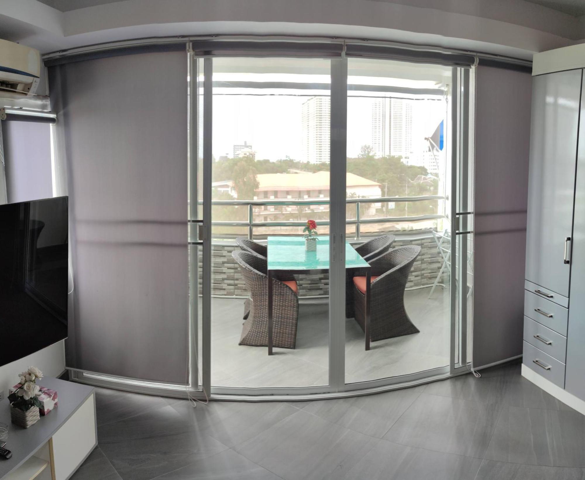 Villa Germania Pantai Jomtien Ruang foto